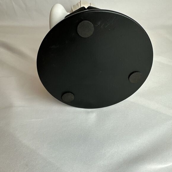 Danbury Mint Pillsbury Doughboy Doll AT YOUR SERVICE - Picture 7 of 7